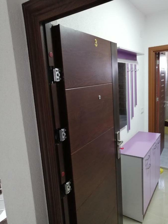 Villa Zora, Apartments Krstanoski Ohrid Eksteriør billede